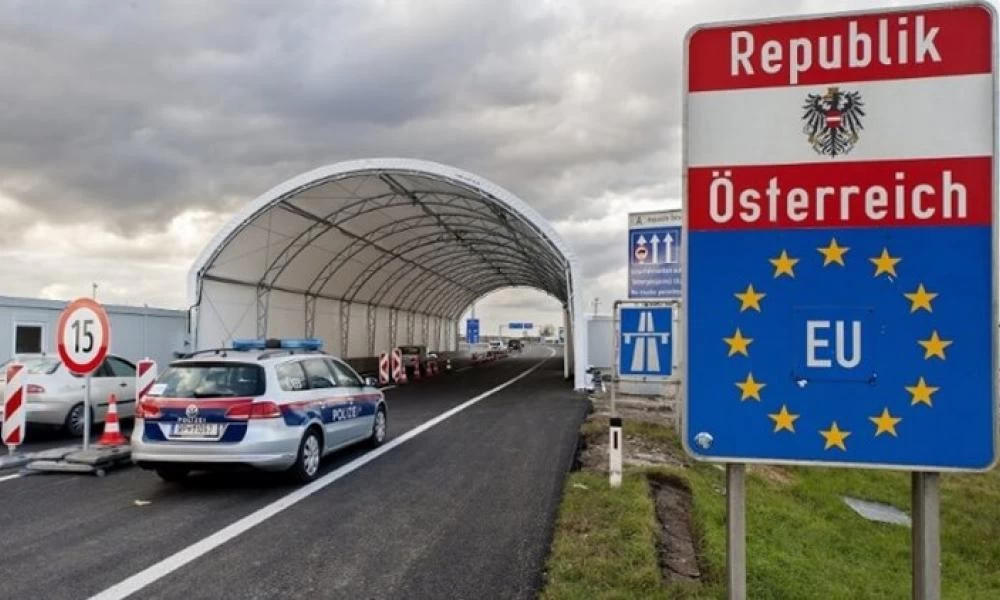 Aυστρία: Άρση των συνοριακών ελέγχων προς Τσεχία και Σλοβακία